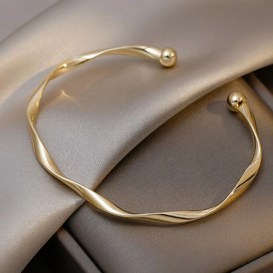 Elegantes Armband – Stefan Berlin