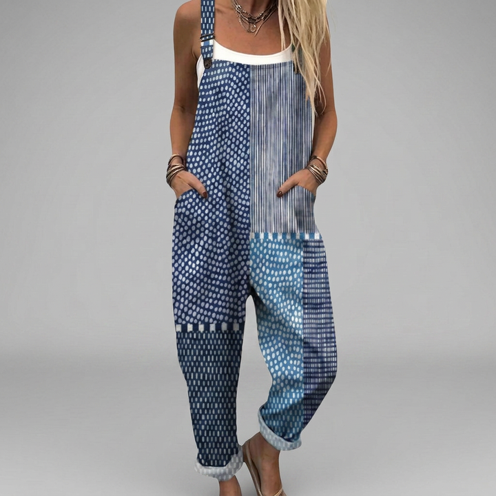 Blaue Damen-Latzhose im Boho-Patchwork-Muster mit Punkten und Streifen