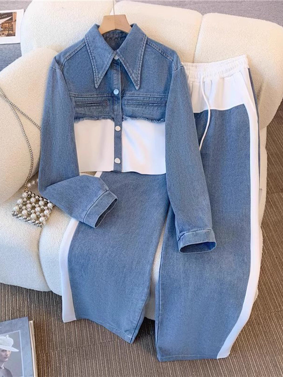 Ulrike Zweiteiler aus kurzer Jacke und weiter Hose im blauen Waschungs-Look – Stefan Berlin