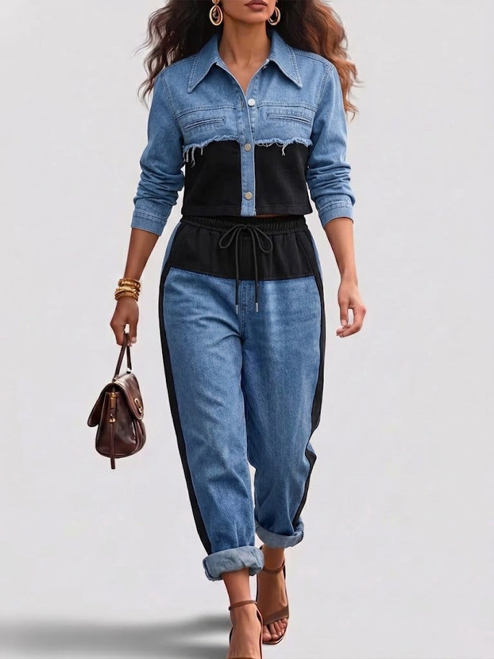 Ulrike Zweiteiler aus kurzer Jacke und weiter Hose im blauen Waschungs-Look – Stefan Berlin